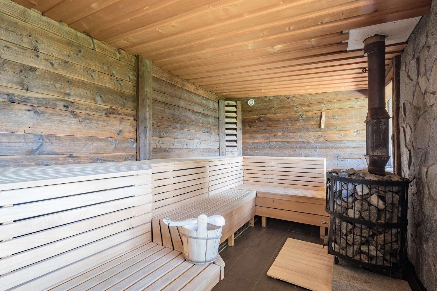 Rinderberg Swiss Alpine Lodge زويسمن المظهر الخارجي الصورة
