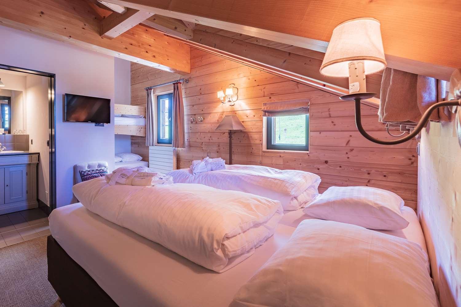 Rinderberg Swiss Alpine Lodge زويسمن المظهر الخارجي الصورة